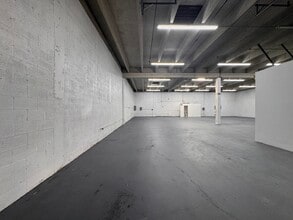 3501-3531 NW 19th St, Fort Lauderdale, FL à louer Photo intérieure– Image 1 sur 10