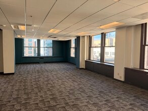 610 SW Broadway, Portland, OR à louer Photo intérieure– Image 2 sur 2