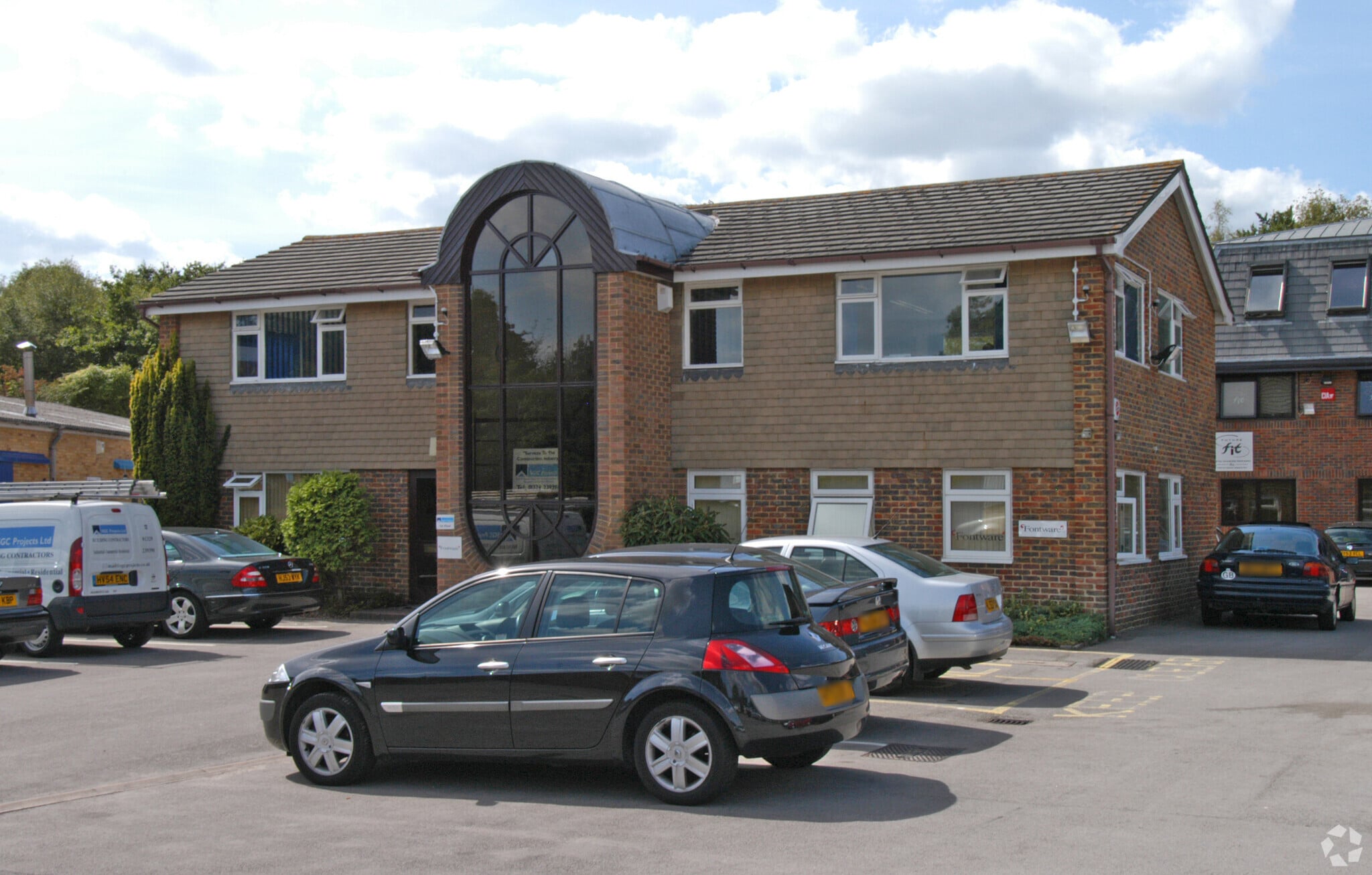 Newgate Ln, Fareham à louer Photo principale– Image 1 sur 3