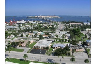 706 N 7th St, Fort Pierce, FL - Vue aérienne  vue de carte
