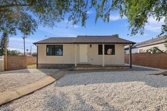 Plus de détails pour 13689 Garber St, Arleta, CA - Logement à vendre