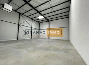 Industriel/Logistique dans Chalifert à louer Photo intérieure– Image 2 sur 3