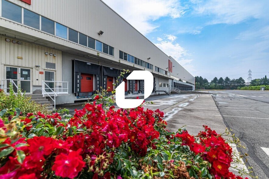 20 Rue Du Trieu Du Quesnoy, Toufflers à louer - Photo de l’immeuble – Image 3 sur 8