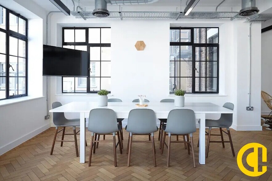 Bureau dans Clermont-Ferrand à vendre - Photo de l’immeuble – Image 1 sur 5