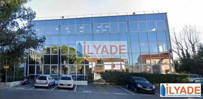 Plus de détails pour Bureau à louer