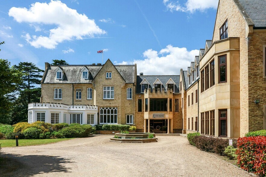 Stomp Rd, Burnham à louer - Photo de l’immeuble – Image 2 sur 7