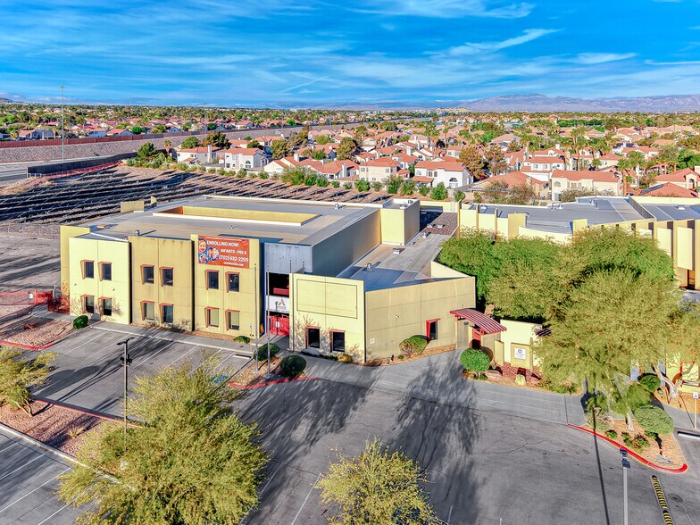 55 N Valle Verde Dr, Henderson, NV à louer - Aérien – Image 2 sur 18