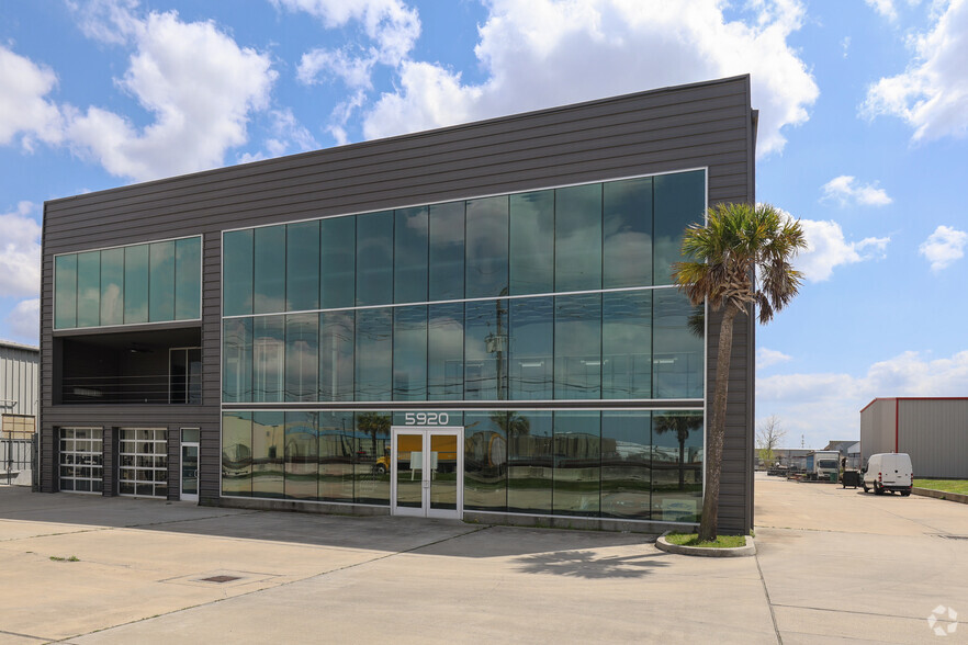 5920 Mounes St, New Orleans, LA à vendre - Photo de l’immeuble – Image 3 sur 3