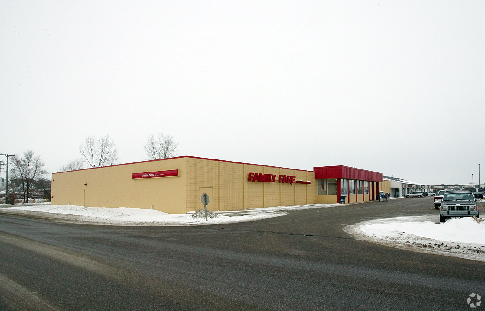 1151-1181 W Randall St, Coopersville, MI à louer Photo principale– Image 1 sur 14