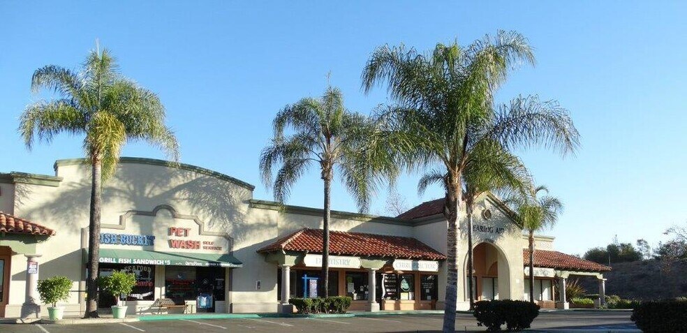 5910-6030 Santo Rd, San Diego, CA à louer - Photo de l’immeuble – Image 2 sur 5