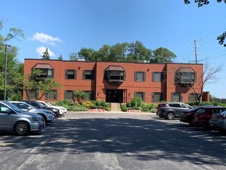 Plus de détails pour 721 E Madison St, Villa Park, IL - Bureau à louer