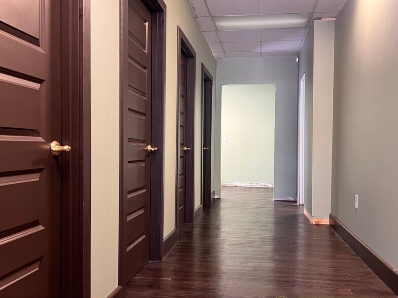 500 Main St, South Shore, KY à louer - Photo de l’immeuble – Image 3 sur 3