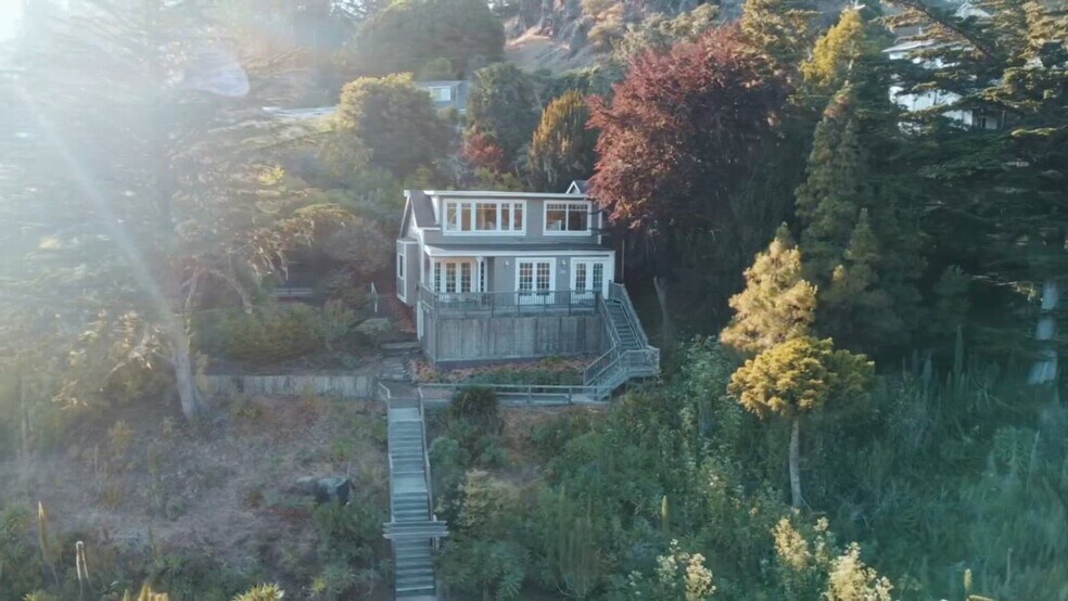 Jenner Inn - Coast Highway Sale portefeuille de 2 biens à vendre sur LoopNet.fr - Vidéo sur l’annonce professionnelle – Image 2 sur 63