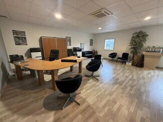 Plus de détails pour Bureau à louer