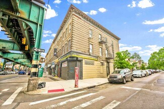 Plus de détails pour 10617 Jamaica Ave, Richmond Hill, NY - Local commercial à vendre
