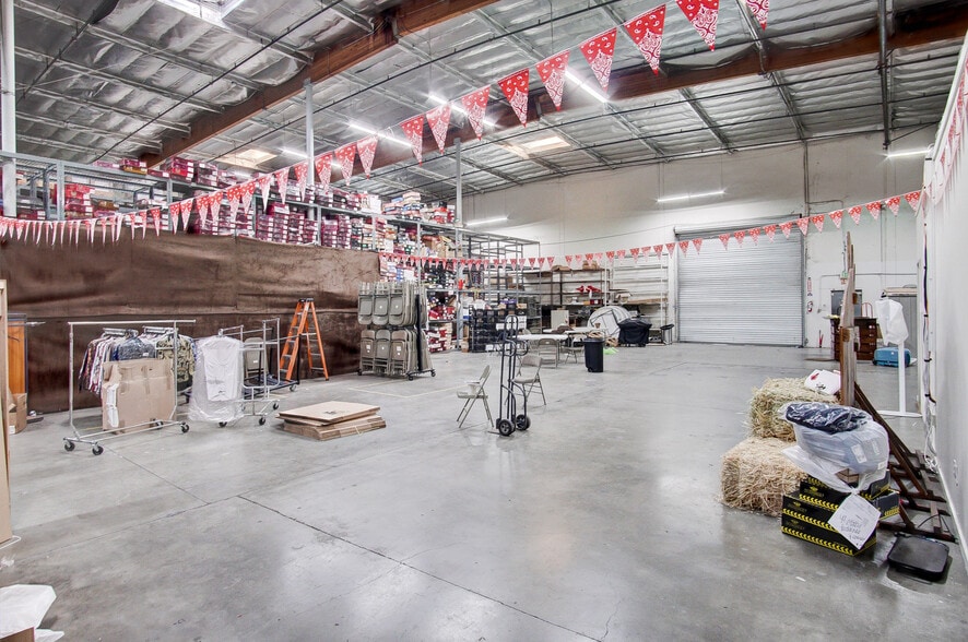 11400 Downey Ave, Downey, CA à vendre - Photo intérieure – Image 3 sur 9