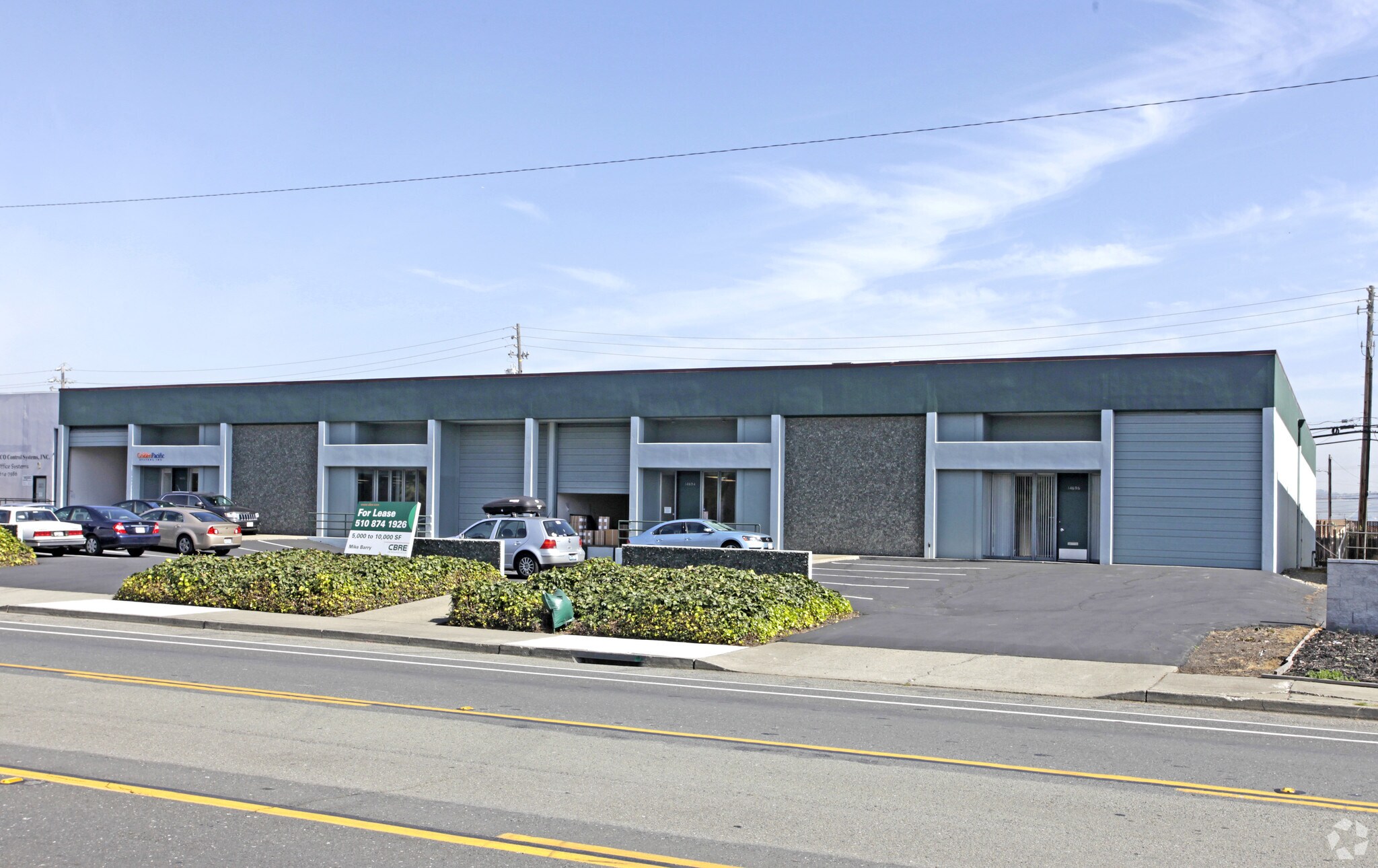 14692-14696 Wicks Blvd, San Leandro, CA à louer Photo principale– Image 1 sur 5