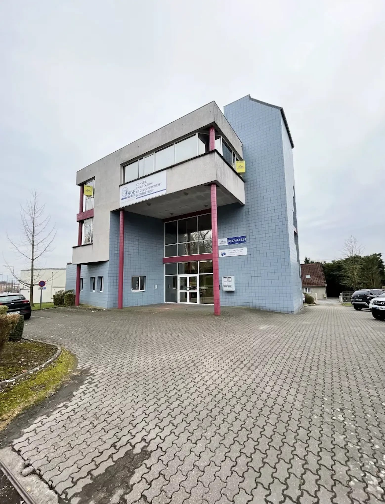 36 Avenue Du Pont Rouge, Maubeuge à louer Photo de l’immeuble– Image 1 sur 4