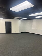 1901-1909 N Classen Blvd, Oklahoma City, OK à louer Photo intérieure– Image 2 sur 6