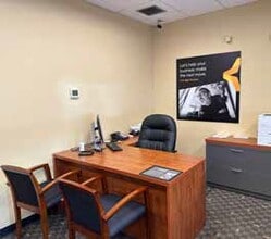 155 Central Ave, East Newark, NJ à louer Photo intérieure– Image 2 sur 6