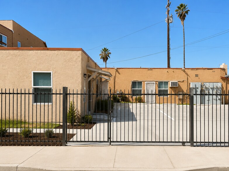 518-530 Union Ave, Bakersfield, CA à vendre - Photo de l’immeuble – Image 3 sur 20