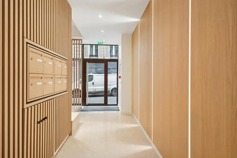 Bureau dans Paris à louer - Hall d’entrée – Image 3 sur 14