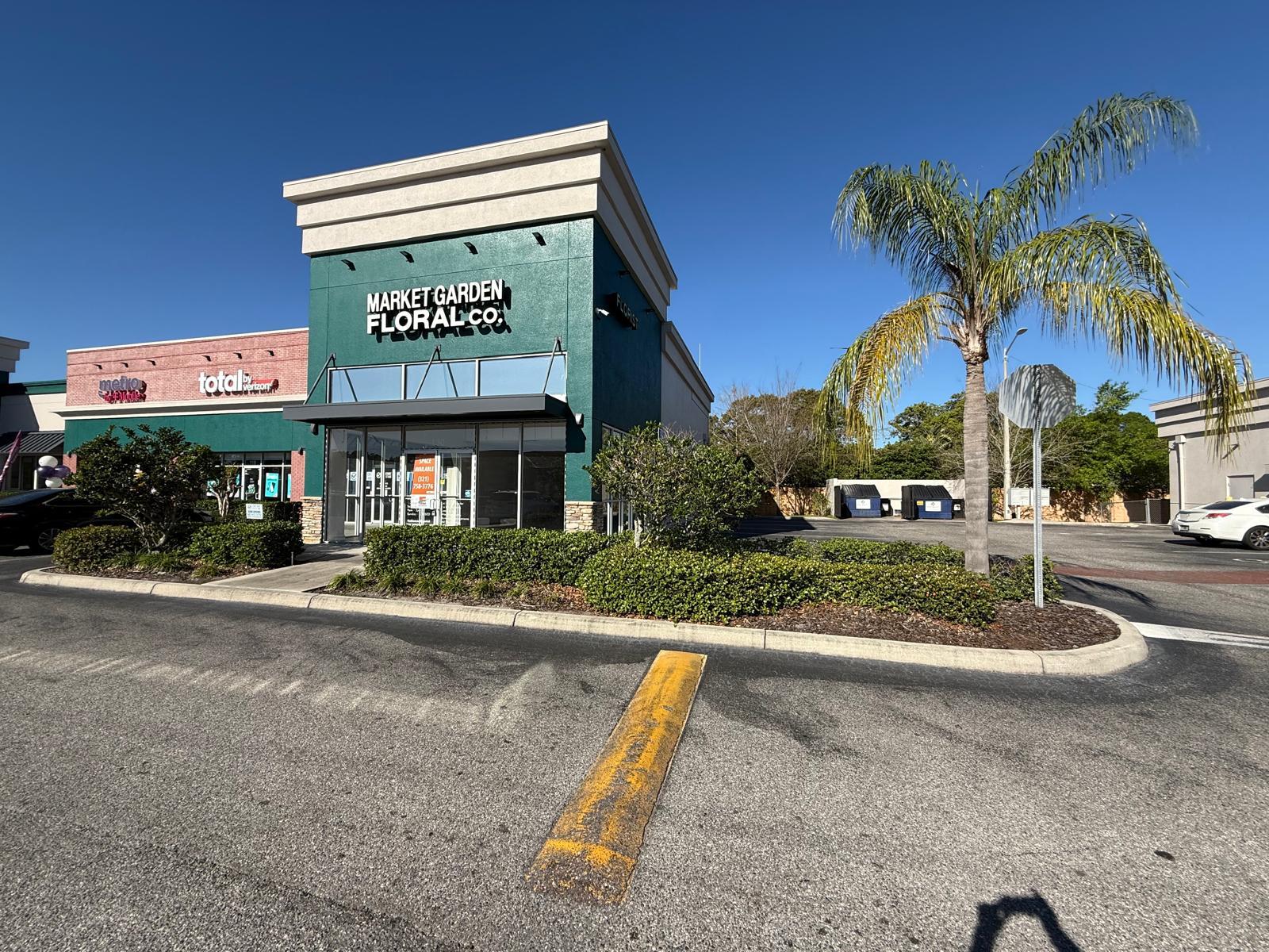 1418-1706 N Semoran Blvd, Orlando, FL à louer Photo de l’immeuble– Image 1 sur 7