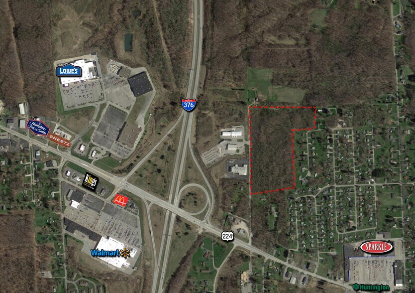 25 Frenz Rd, New Castle, PA à vendre - Photo principale – Image 1 sur 1