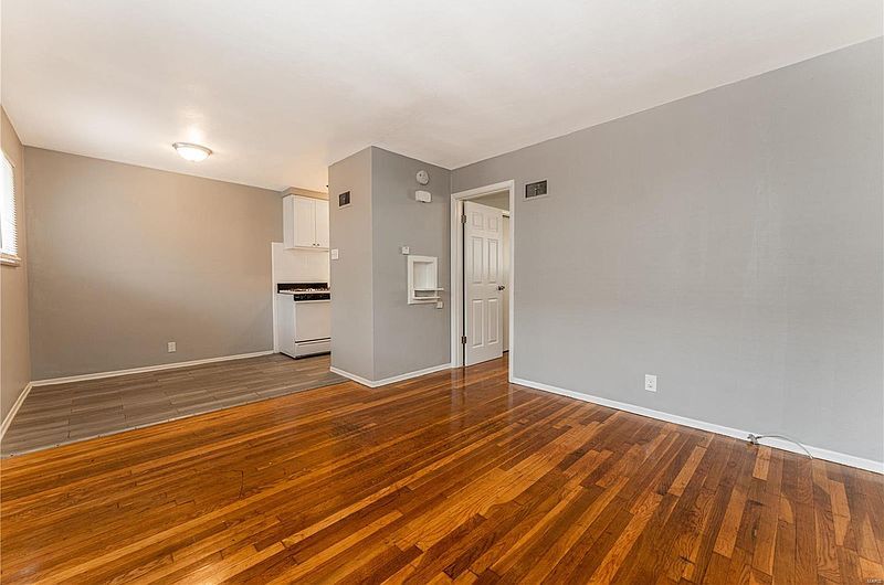 3646 Illinois Ave, Saint Louis, MO à vendre - Photo de l’immeuble – Image 3 sur 6