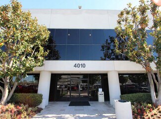 Plus de détails pour 4010 Watson Plaza Dr, Lakewood, CA - Bureau à louer