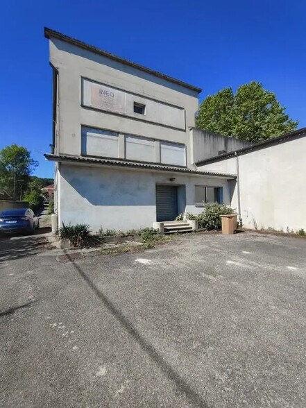 10 Rue Isaac Asimov, Bourgoin-Jallieu à vendre - Photo de l’immeuble – Image 2 sur 9