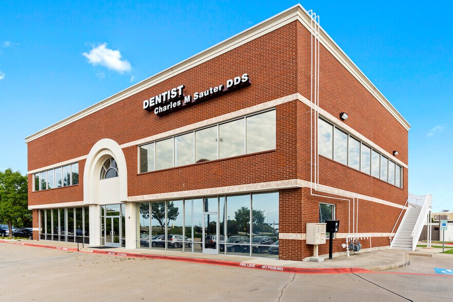 18640 Lyndon B Johnson Fwy, Mesquite, TX à louer - Photo de l’immeuble – Image 1 sur 4