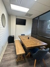 8081 Philips Hwy, Jacksonville, FL à louer Photo intérieure– Image 2 sur 6