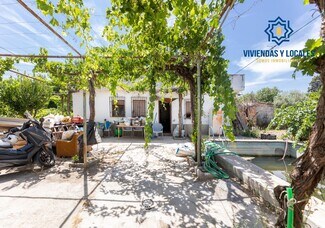 Plus de détails pour Terrain à vendre