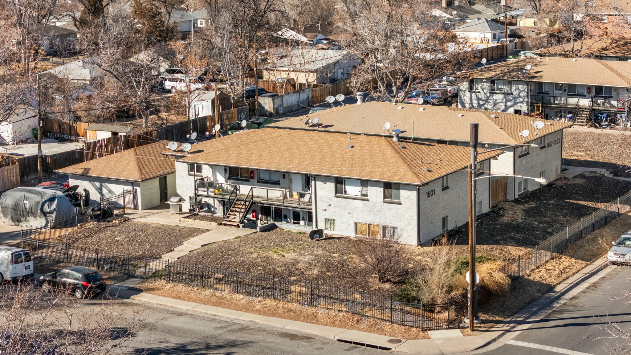 1645-1645 Joliet St, Aurora, CO à vendre Photo principale– Image 1 sur 20