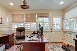 245 3rd Ave N, Franklin, TN à louer Photo intérieure– Image 1 sur 1
