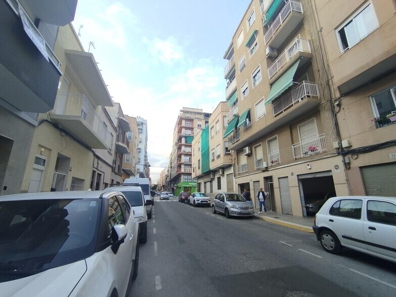 Carrer Capitán Baltasar Tristany, 75, Elche, Alicante à louer - Photo de l’immeuble – Image 3 sur 15