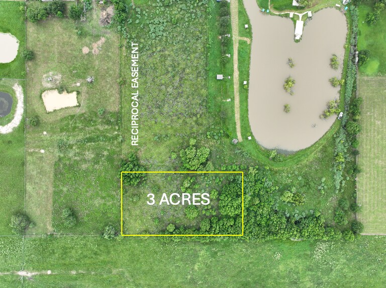 7702 Vincik Ehlert Rd, Rosenberg, TX à vendre - Photo de l’immeuble – Image 3 sur 5