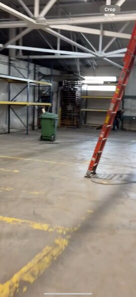 4227 W 43rd St, Chicago, IL à louer - Photo de l’immeuble – Image 2 sur 4