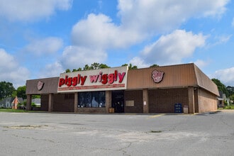 202 Doctor Donnie H Jones Jr Blvd W, Princeton, NC à louer Photo de l’immeuble– Image 2 sur 11