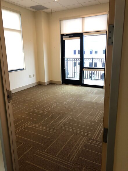113-123 S Monroe St, Tallahassee, FL à louer - Photo intérieure – Image 3 sur 19