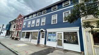 Plus de détails pour 205 Warren St, Hudson, NY - Local commercial à louer
