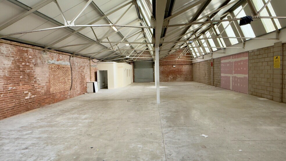 10-10A Awsworth Rd, Ilkeston à louer - Photo de l’immeuble – Image 2 sur 5