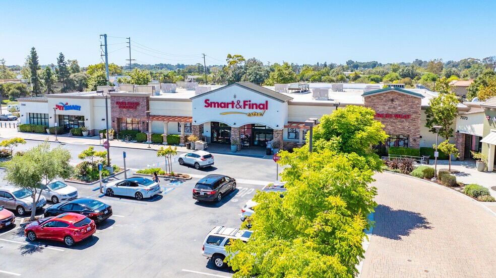 7000 Hollister Ave, Goleta, CA à louer - Photo de l’immeuble – Image 1 sur 16