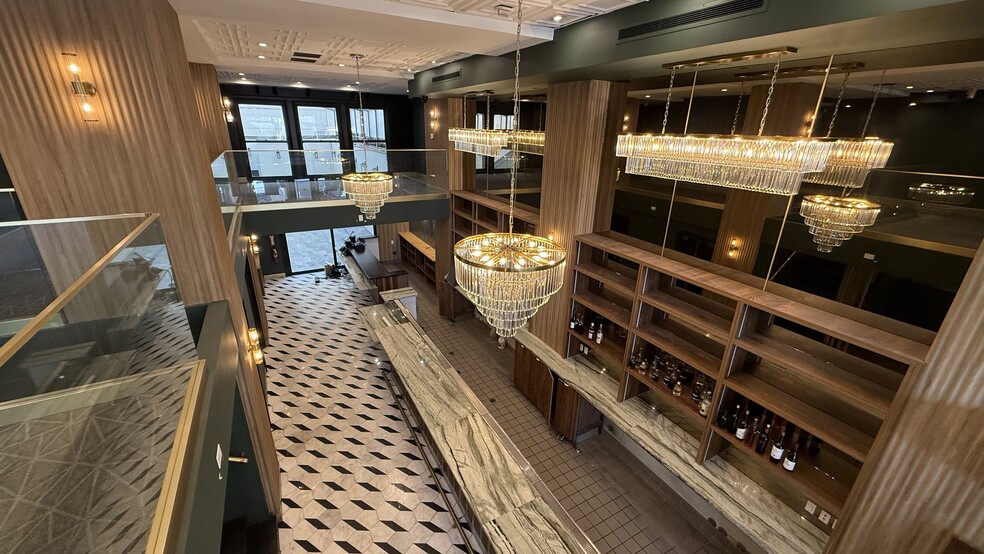 1680 N Vine St, Hollywood, CA à louer - Photo principale – Image 1 sur 23