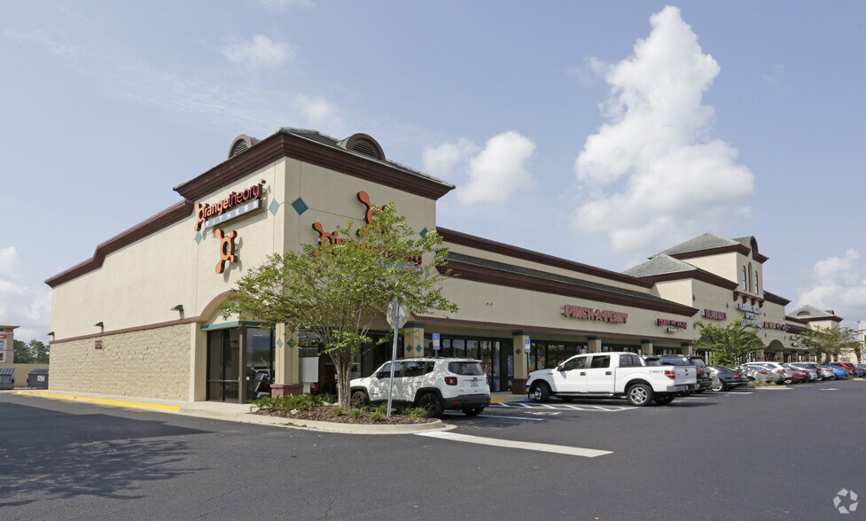 1605-1615 County Road 220, Orange Park, FL à louer - Photo de l’immeuble – Image 3 sur 11