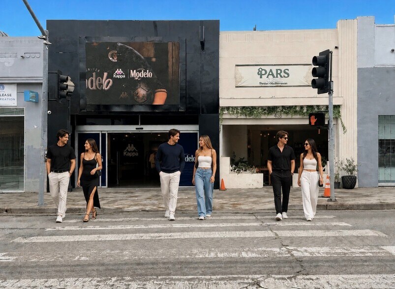 433 N Fairfax Ave, Los Angeles, CA à vendre - Photo de l’immeuble – Image 2 sur 2