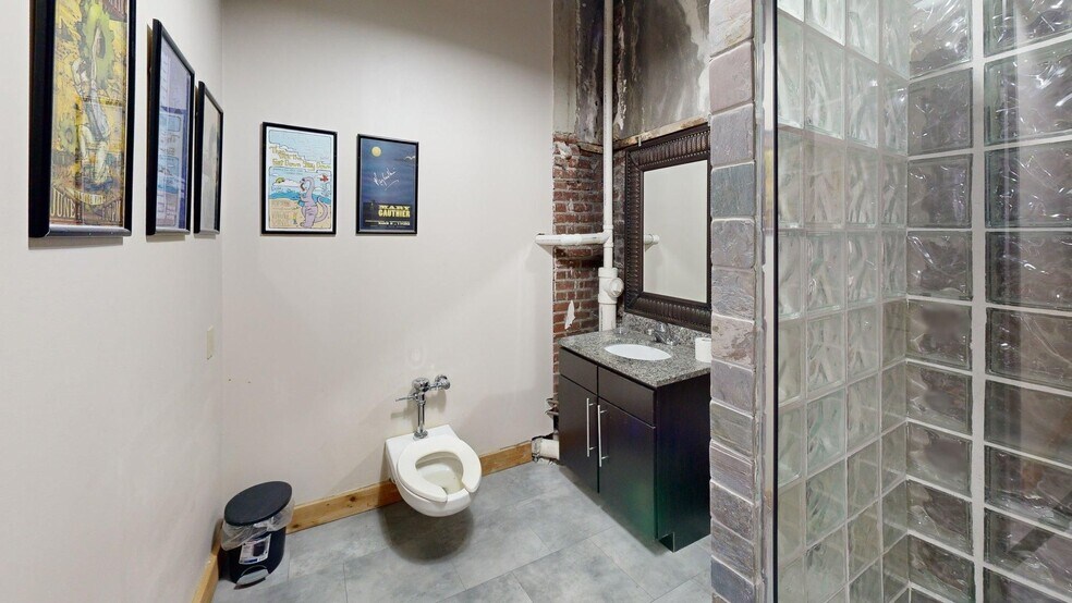 1017 Olive St, Saint Louis, MO à louer - Photo de l’immeuble – Image 3 sur 7