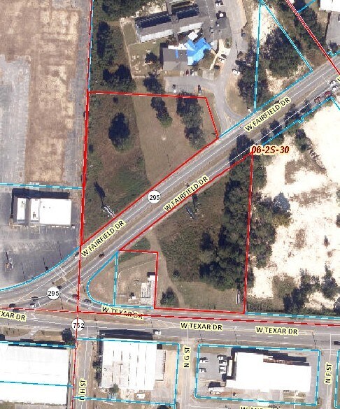 1000 BLK Fairfield Drive at Texar Dr, Pensacola, FL à vendre - Photo principale – Image 1 sur 3