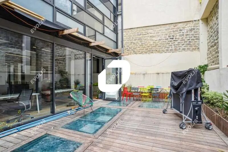 Bureau dans Paris à louer - Photo de l’immeuble – Image 1 sur 1